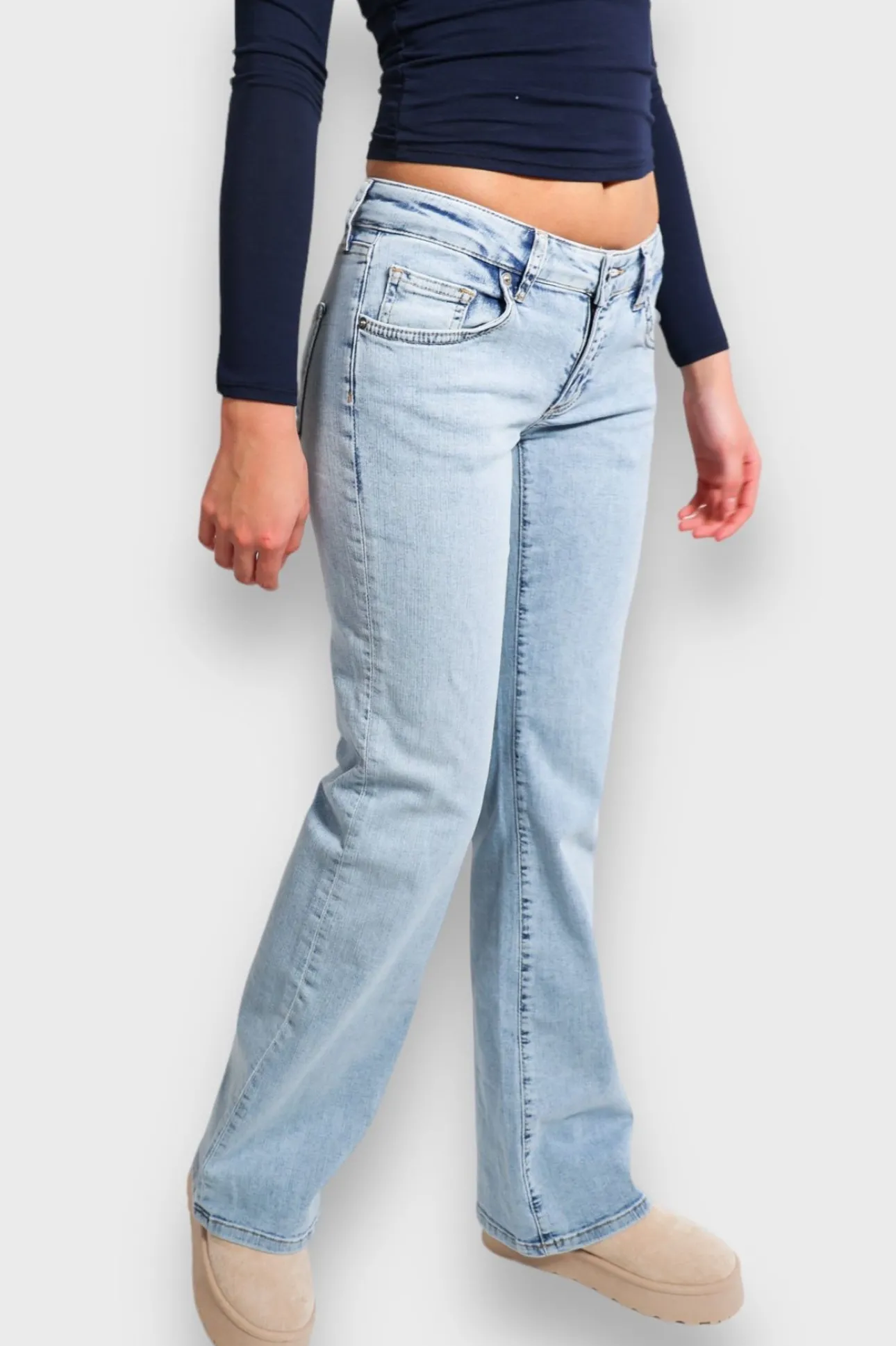 Pantalon>Meet Me There Flared Low Waist Jeans Light Blue