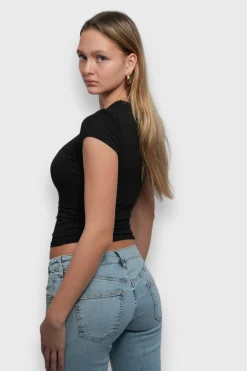 Hauts>Meet Me There Lola Top Black
