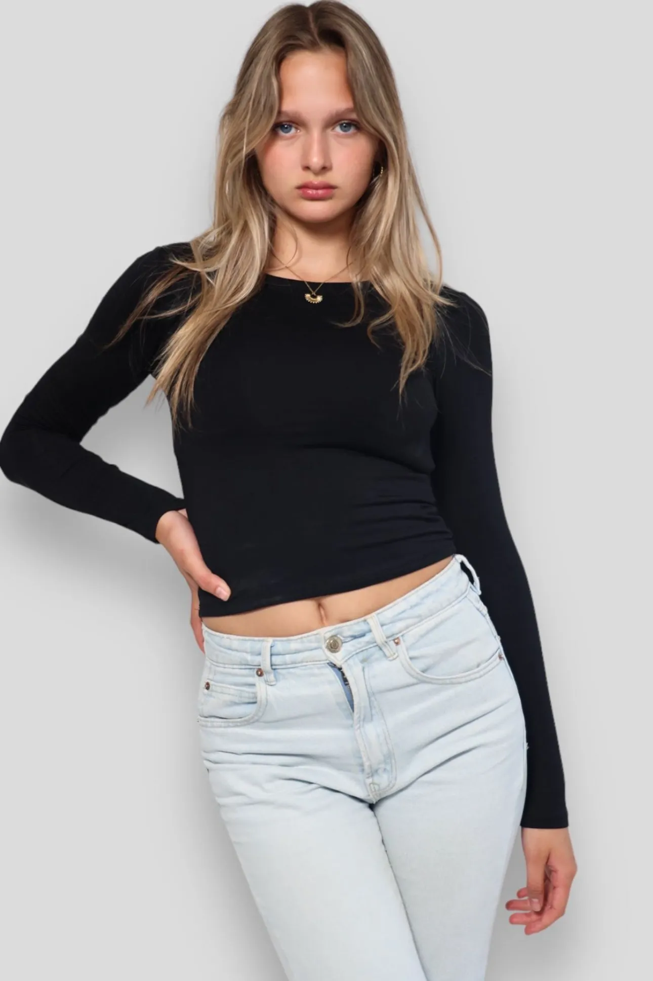 Hauts>Meet Me There Muse Top Black