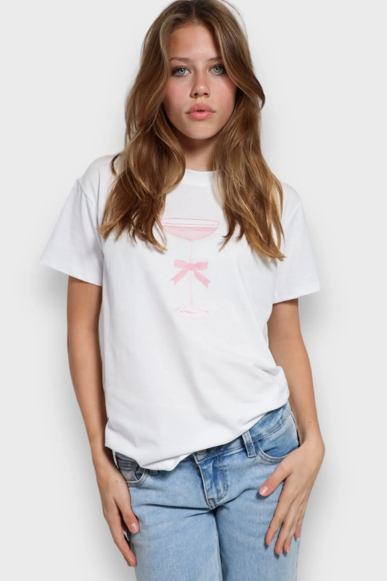 T-Shirts>Meet Me There Ribbon T-Shirt