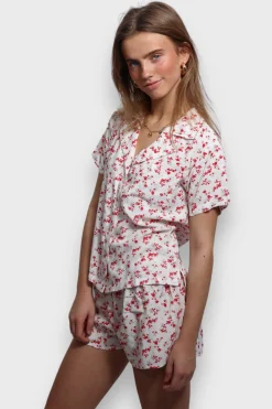 Loungewear><noscript><img width=